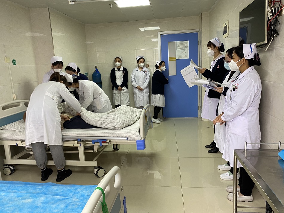 【护理动态】陕西地矿医院组织开展重点环节应急预案演练
